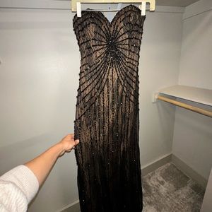 Formal Sequin Dress / Sean Collection / Size 0